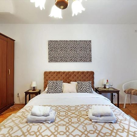 Zen City Center Apartment & Garage Nearby Белград Екстериор снимка