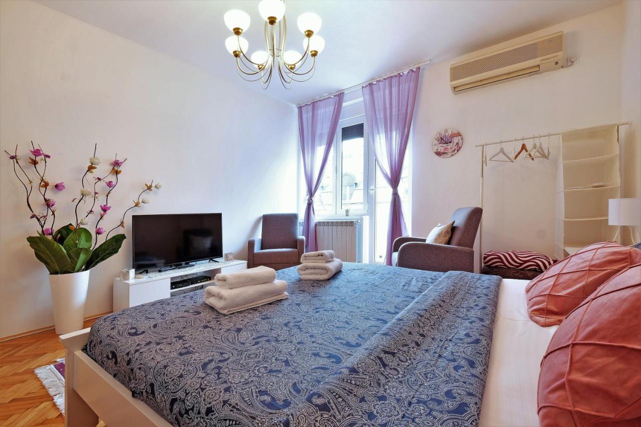Zen City Center Apartment & Garage Nearby Белград Екстериор снимка